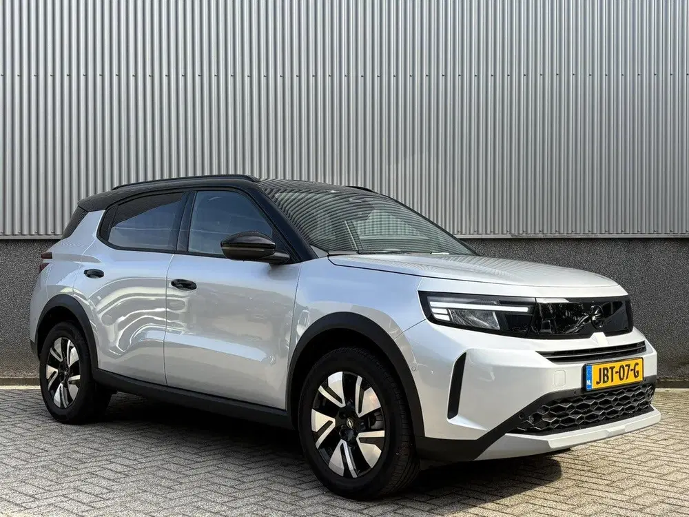 Opel Frontera 1.2 Turbo Hybrid GS uit 2025, foto 3