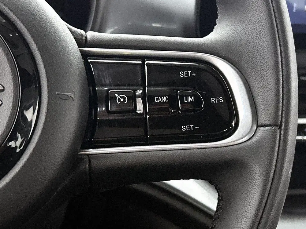 Fiat 500 C 42 kWh 118pk Icon uit 2023, foto 15