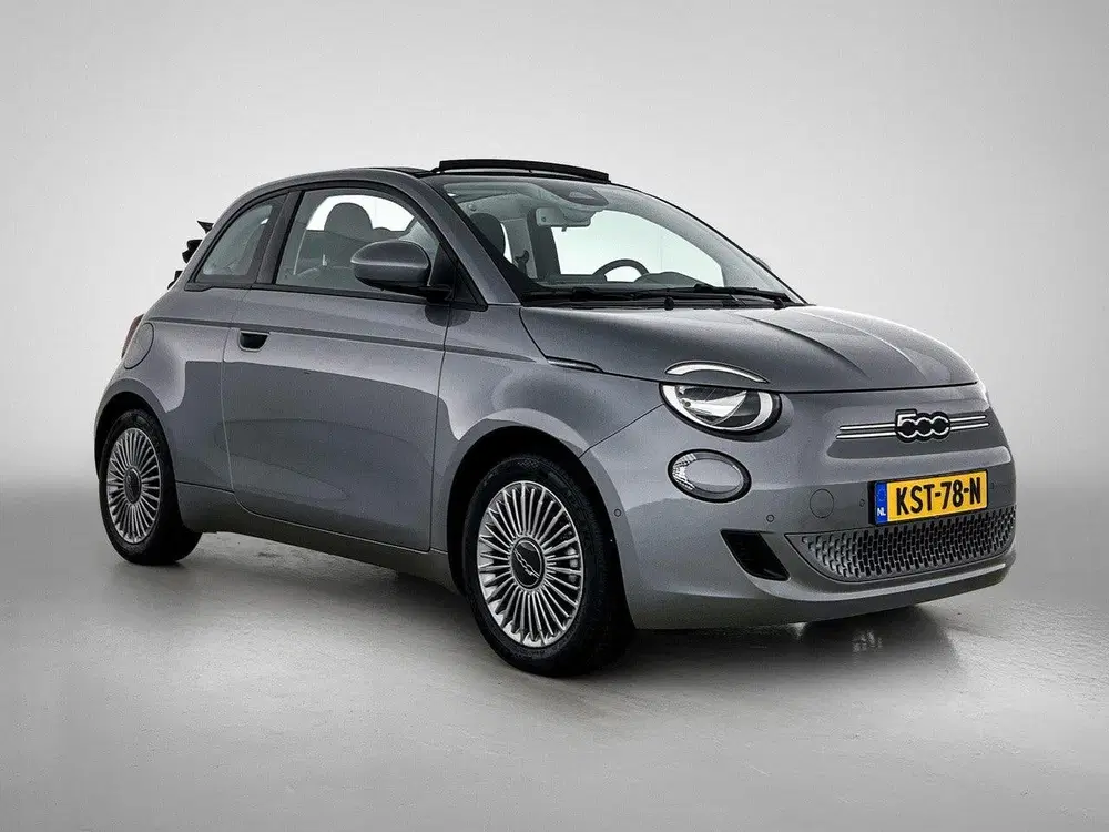 Fiat 500 C 42 kWh 118pk Icon uit 2023, foto 2