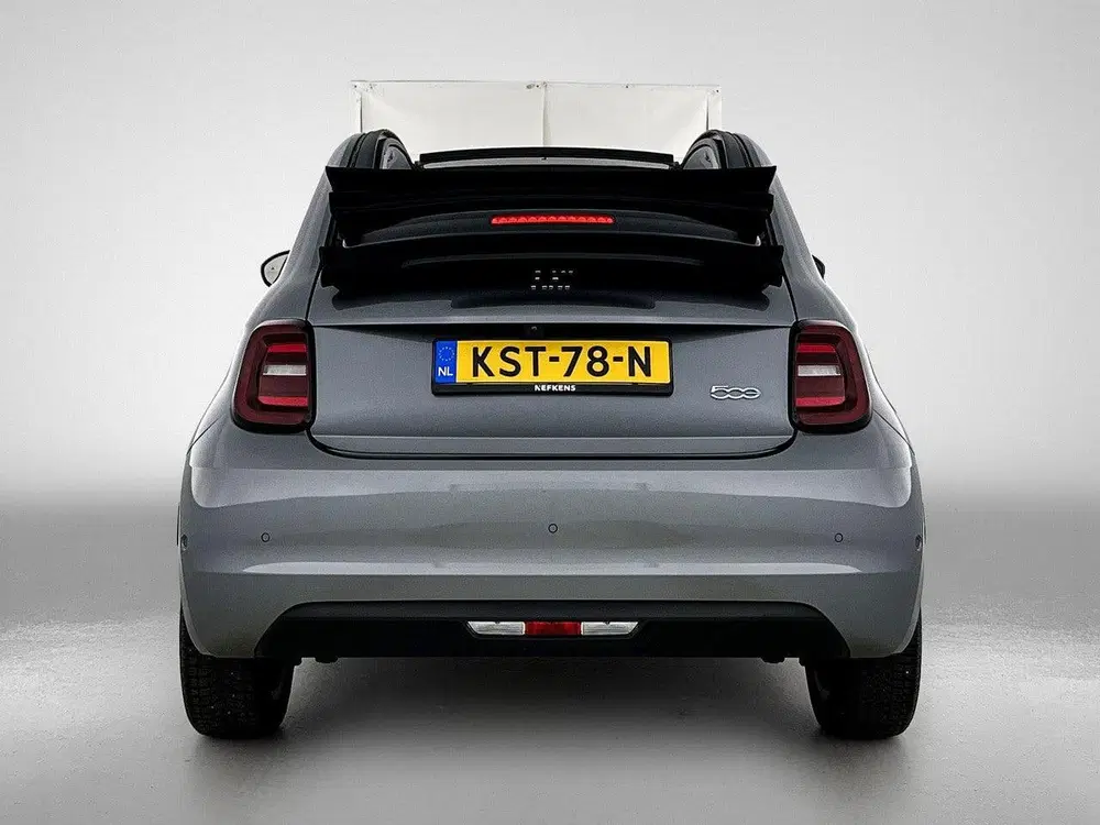 Fiat 500 C 42 kWh 118pk Icon uit 2023, foto 7