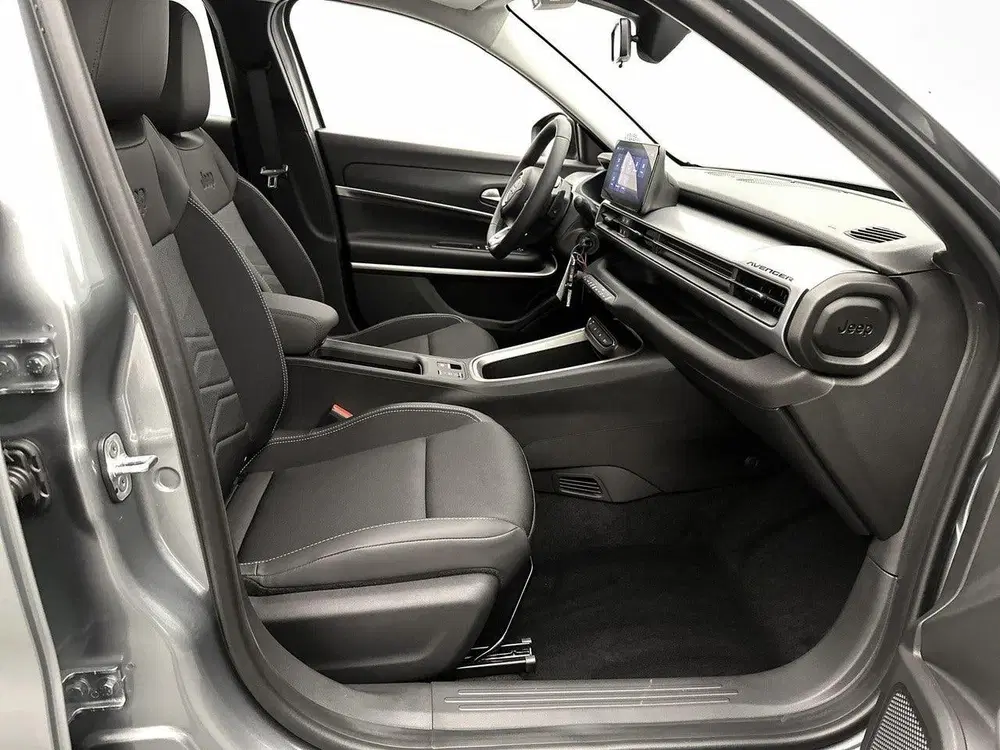 Jeep Avenger SUV Altitude 100 pk Automaat uit 2024, foto 13