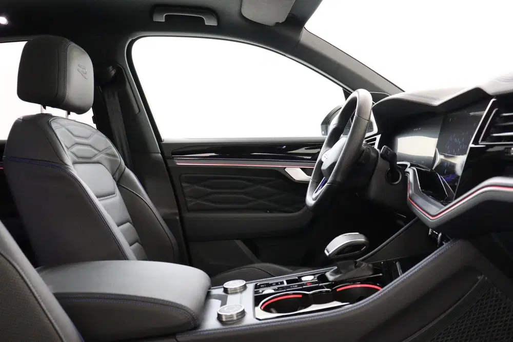 Volkswagen Touareg 3.0 TSi eHybrid 4MOTION R PANO-DAK uit 2025, foto 8