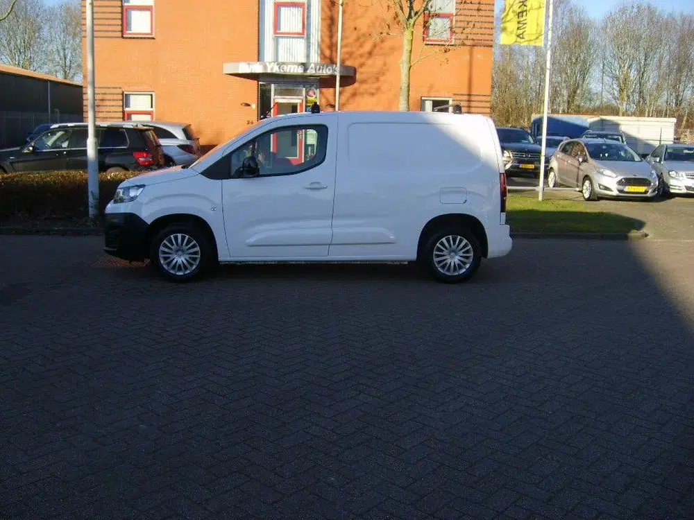 Citroën Berlingo 1.5 BlueHDI Driver (bj 2021) uit 2021, foto 8