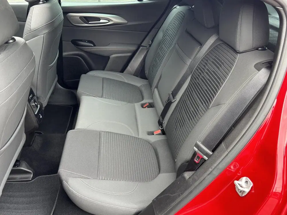 Alfa Romeo Tonale 280pk PHEV Edizione Business uit 2025, foto 11
