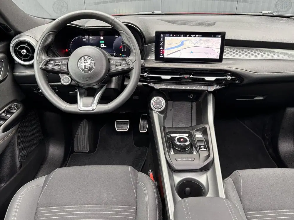 Alfa Romeo Tonale 280pk PHEV Edizione Business uit 2025, foto 12