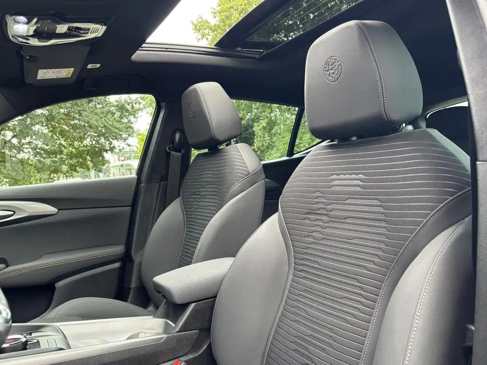 Alfa Romeo Tonale 280pk PHEV Edizione Business uit 2025, foto 9