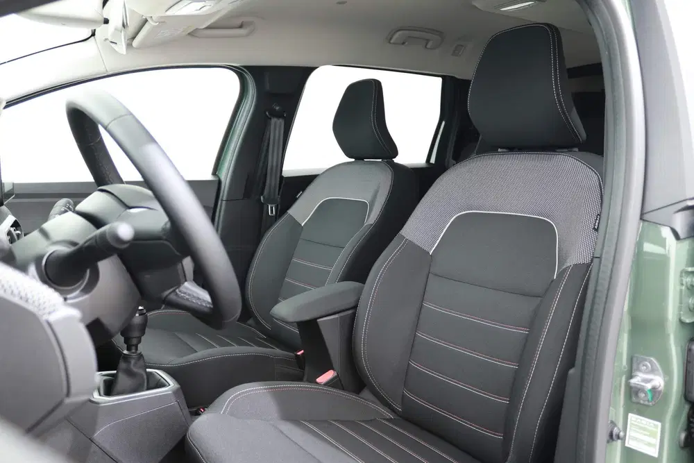 Dacia Jogger 1.0 TCE 110PK EXTREME 7-PERS. uit 2024, foto 4