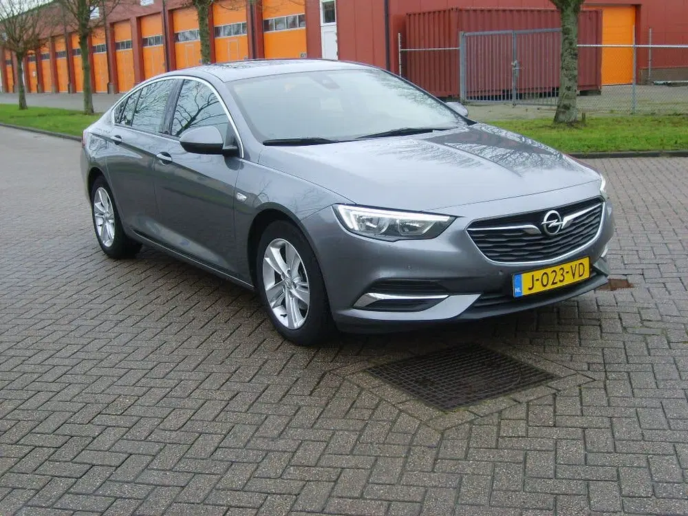 Opel Insignia Sport 1.5 Turbo Business Executive Schui uit 2020, foto 3
