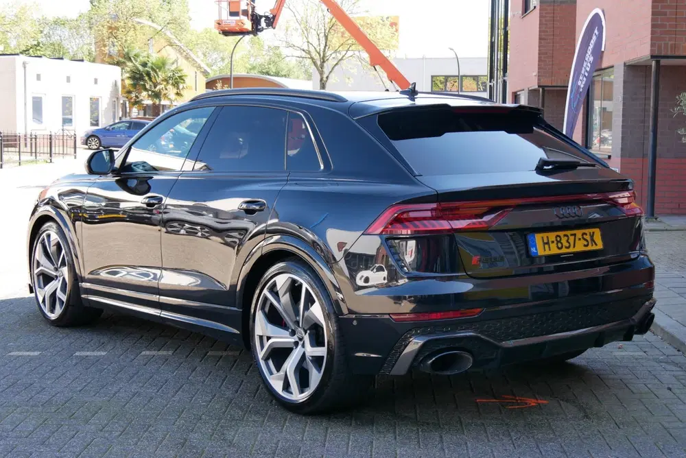 Audi RS Q8 4.0tfsi v8.quattro.keramisch.carbon.alcant uit 2020, foto 5