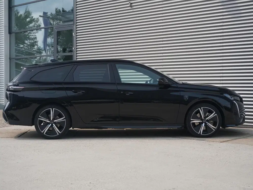 Peugeot 308 1.6 Plug-in Hybrid 225 GT uit 2024, foto 7