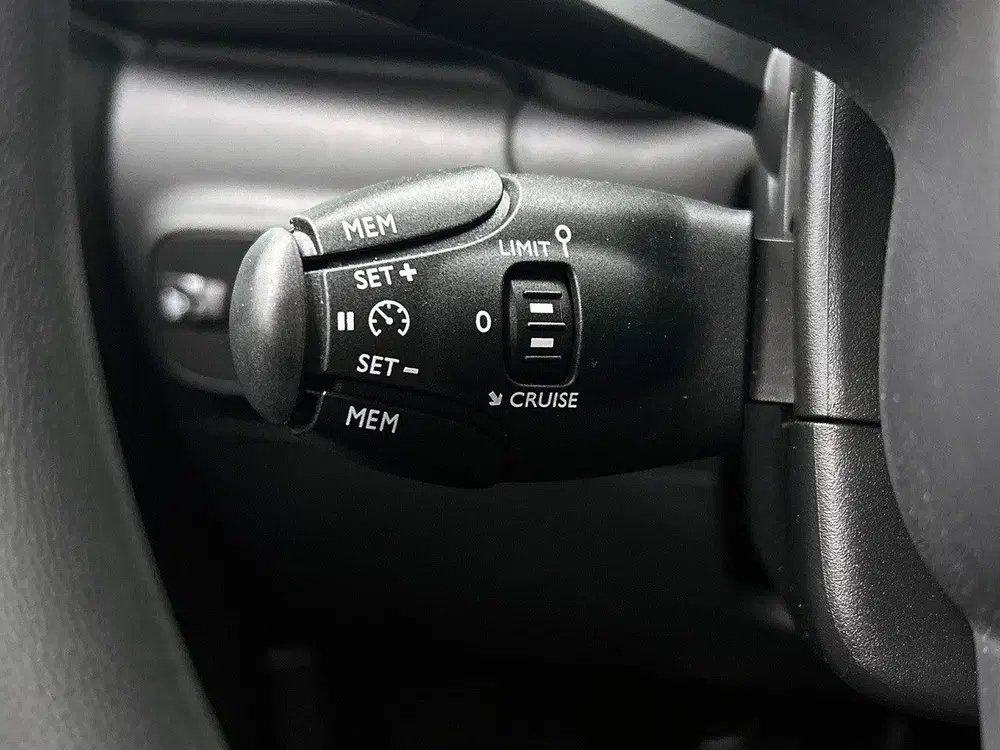 Citroën C3 83 pk Shine uit 2022, foto 6