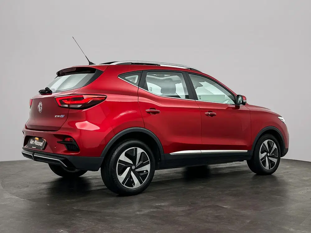 MG ZS Long Range Luxury 70 kWh uit 2023, foto 5