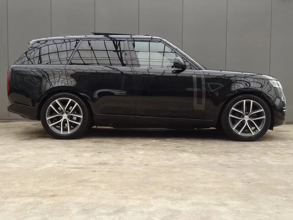 Land Rover Range Rover 3.0 P550e HSE PHEV * HEAD-UP * 22 INC uit 2024, foto 8
