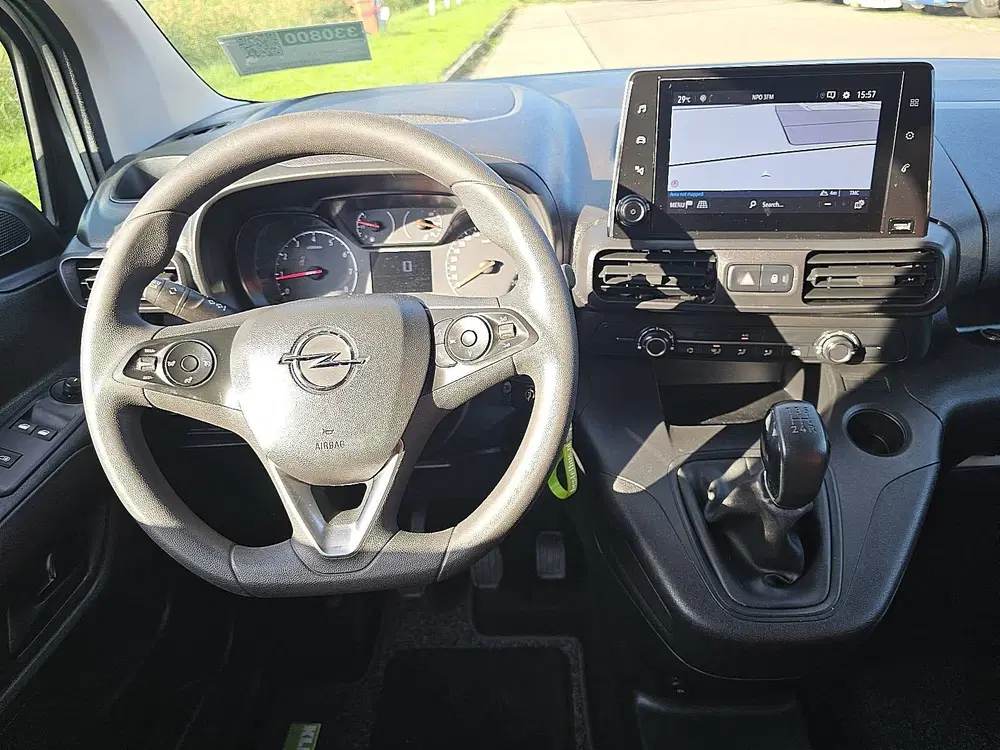 Opel Combo 1.5 d 75kw ediyion uit 2021, foto 8