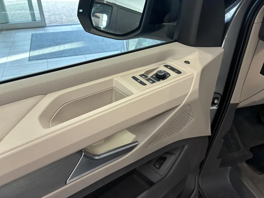 Volkswagen Multivan 1.4 eHybrid L2 H1 Life 218 pk 7 Persoons uit 2024, foto 11