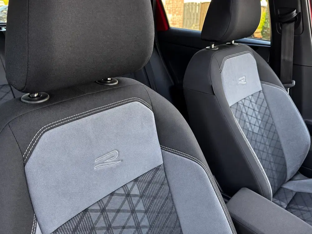 Volkswagen Polo 1.0 TSI R-Line DSG Virtual Pano Carplay Ac uit 2022, foto 2
