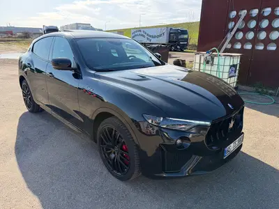 Maserati Levante 3.8 V8 Trofeo Facelift Vol uit 2021