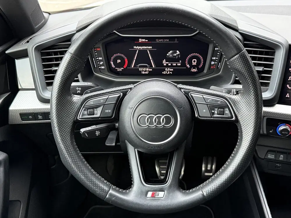 Audi A1 40 TFSI S Line Edition One Automaat 200 PK uit 2019, foto 14