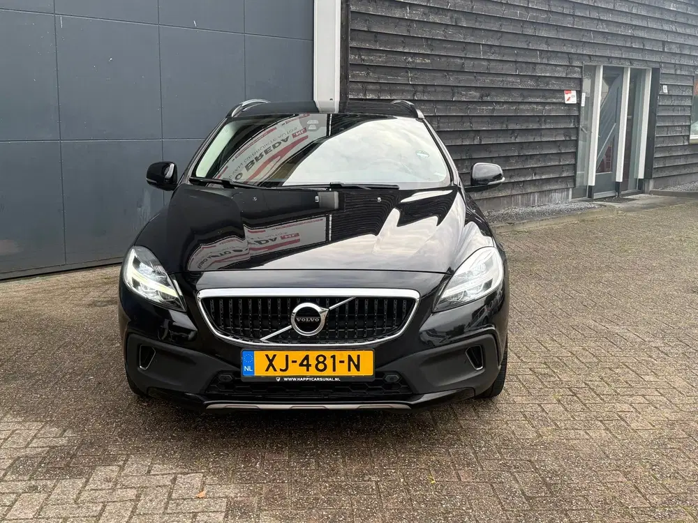 Volvo V40 Cross Country 1.5 T3 Polar+ Luxury Automaat uit 2019, foto 3