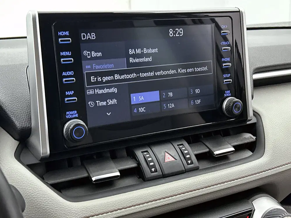 Toyota RAV 4 2.5 Hybrid Executive + uit 2022, foto 9