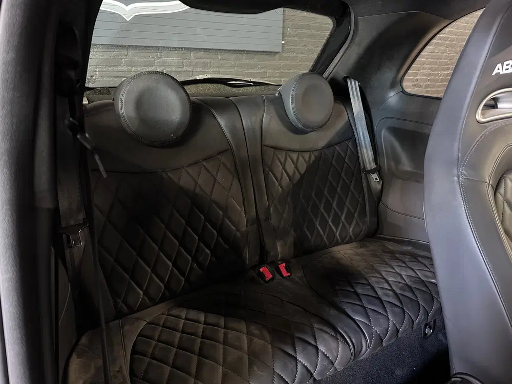 Abarth 595 1.4 T-Jet Abarth Turismo LEDER uit 2022, foto 12