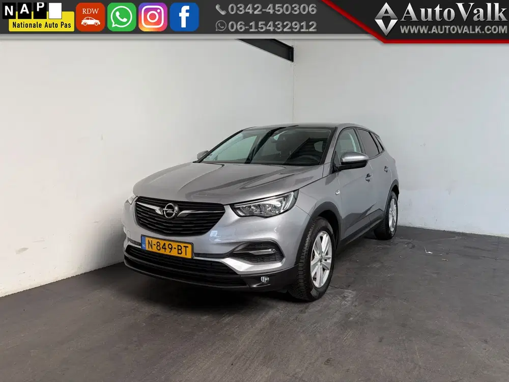 Opel Grandland 1.2 Turbo Business Executive (bj 2019) uit 2019