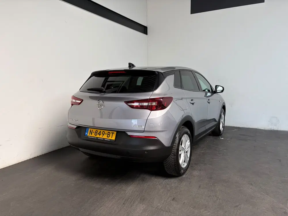 Opel Grandland 1.2 Turbo Business Executive (bj 2019) uit 2019, foto 2