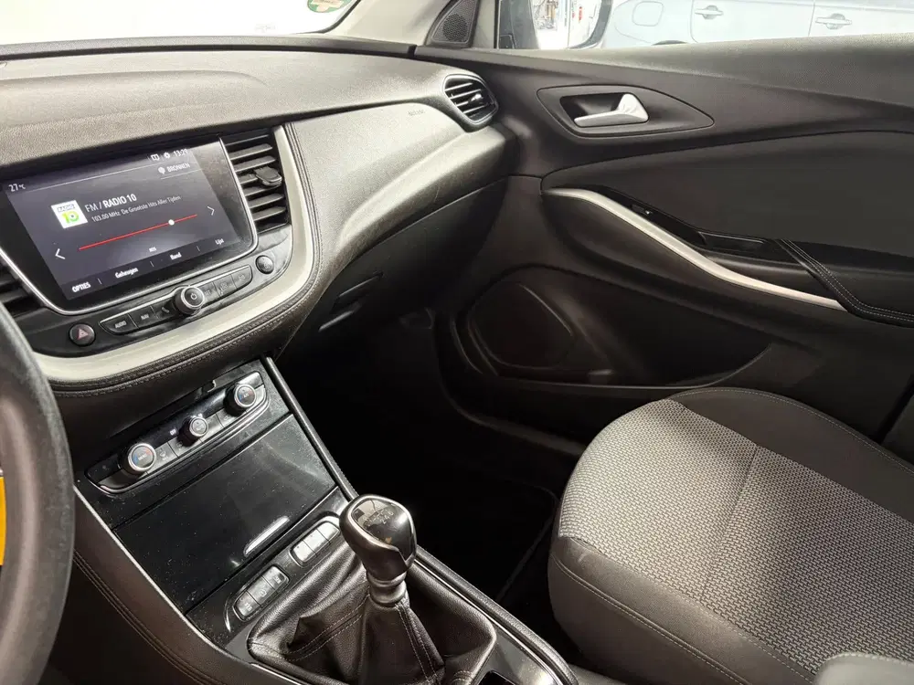 Opel Grandland 1.2 Turbo Business Executive (bj 2019) uit 2019, foto 5