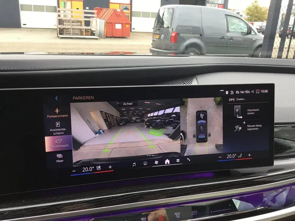 BMW 7-serie 750e xDrive M-SPORT uit 2024, foto 15
