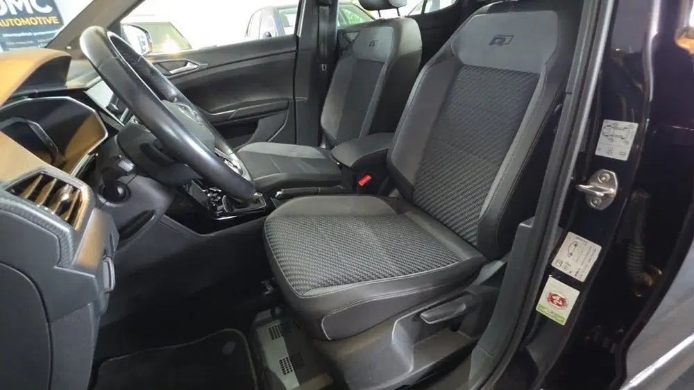 Volkswagen T-Cross 1.5 TSI R-Line uit 2023, foto 5