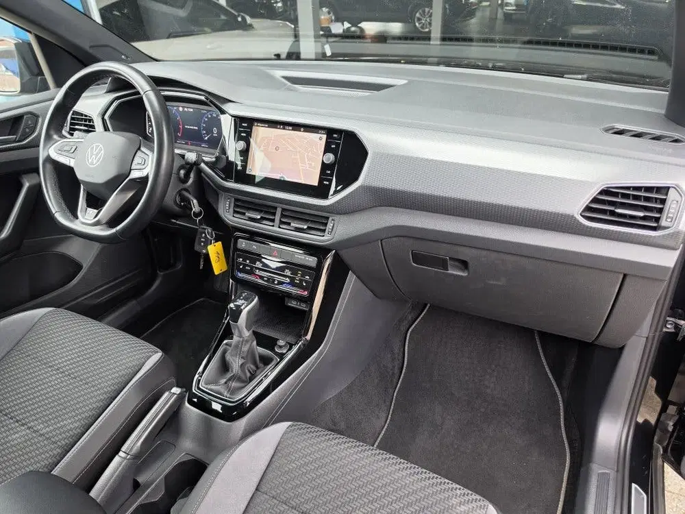 Volkswagen T-Cross 1.5 TSI R-Line uit 2023, foto 7