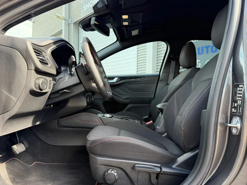 Ford Focus 1.5 ST Line Automaat DigitalCockpit uit 2021, foto 12