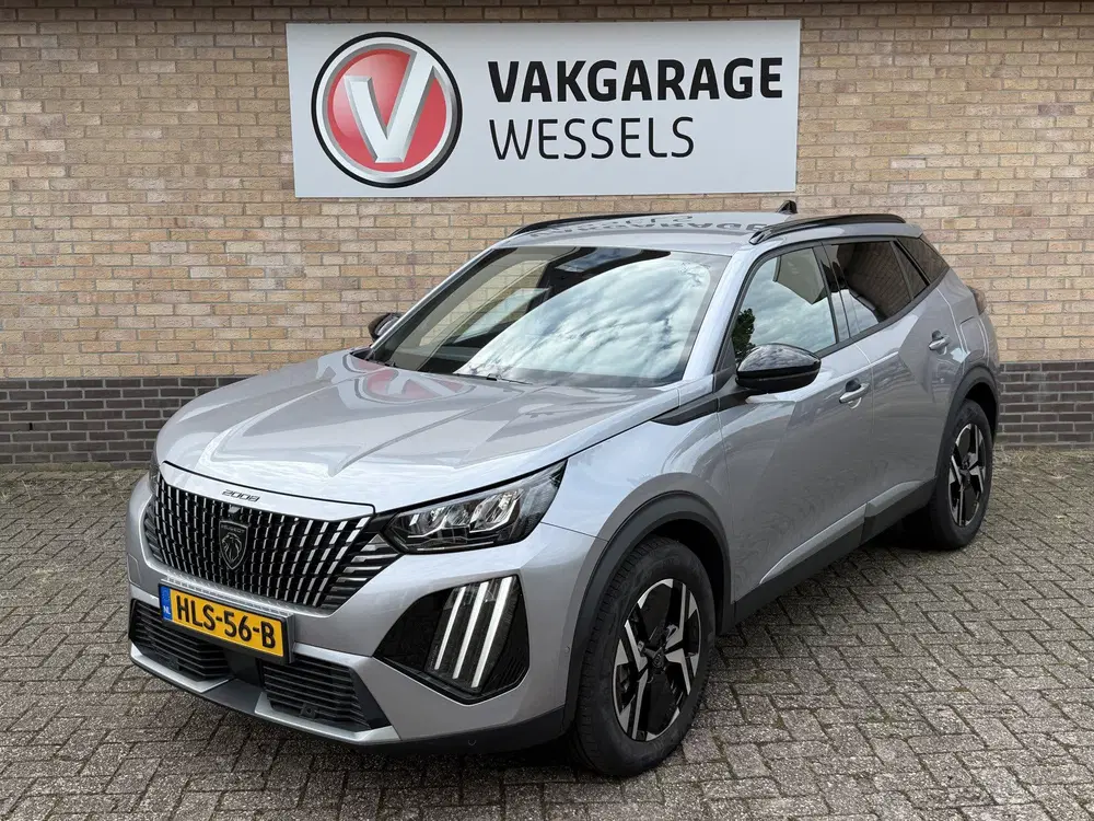 Peugeot 2008 1.2 Hybrid 145 Allure Automaat uit 2025, foto 2