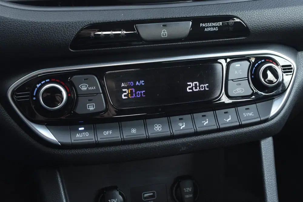 Hyundai i30 1.0 T-GDi MHEV Comfort Smart uit 2023, foto 11