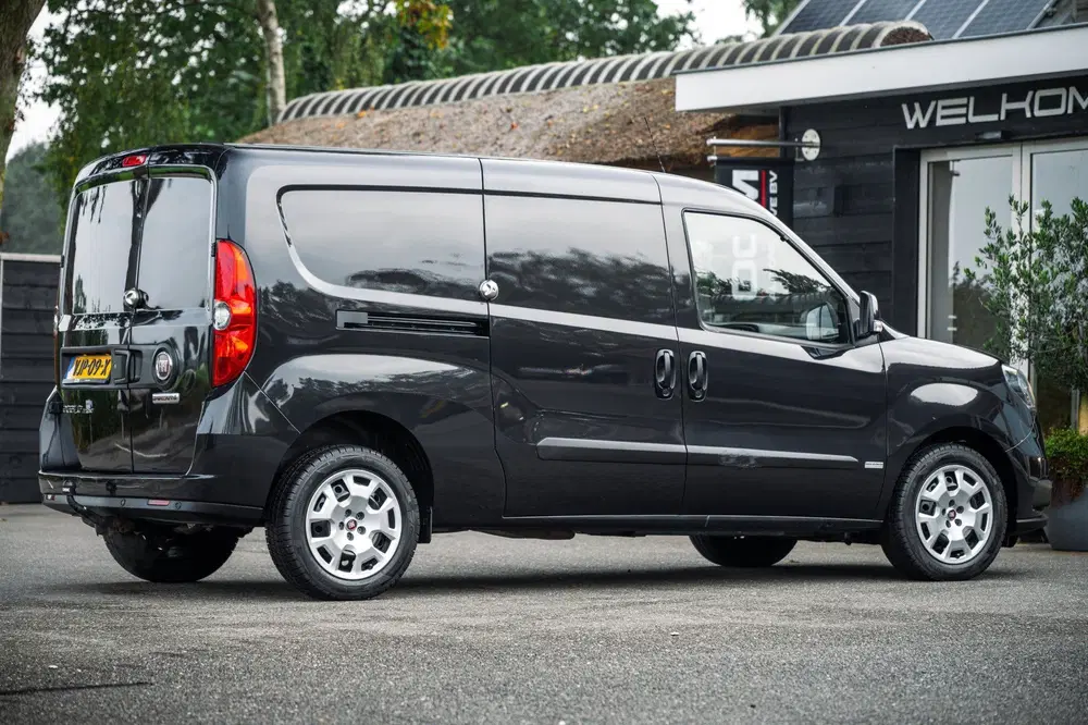 Fiat Doblo Doblò Cargo 1.3 MJ L2H1 Maxi SX I trekhaak uit 2021, foto 11