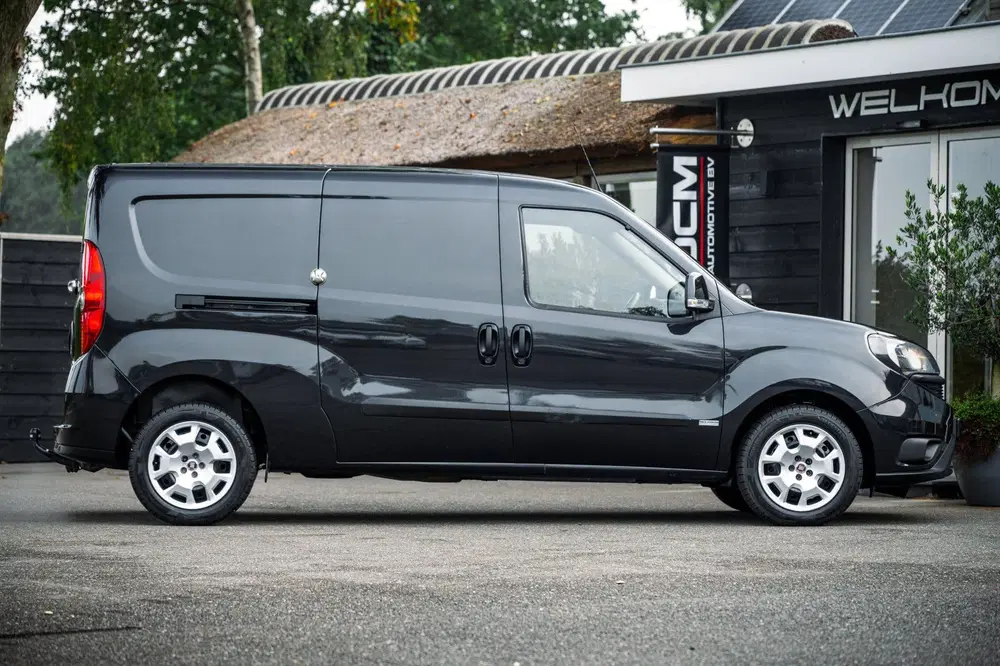 Fiat Doblo Doblò Cargo 1.3 MJ L2H1 Maxi SX I trekhaak uit 2021, foto 12
