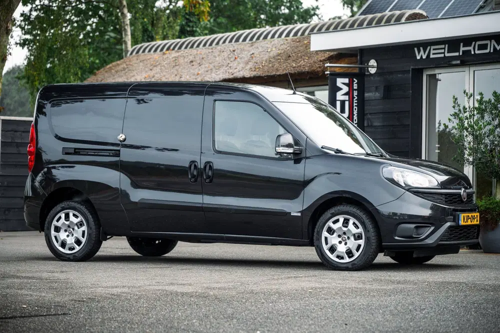 Fiat Doblo Doblò Cargo 1.3 MJ L2H1 Maxi SX I trekhaak uit 2021, foto 13