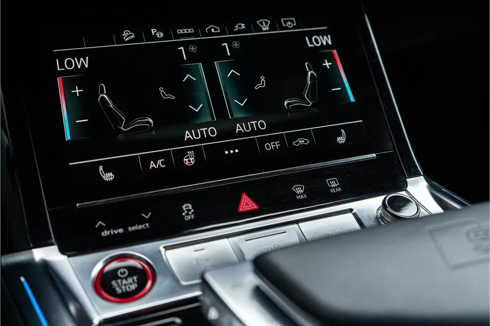 Audi SQ8 Quattro uit 2024, foto 15