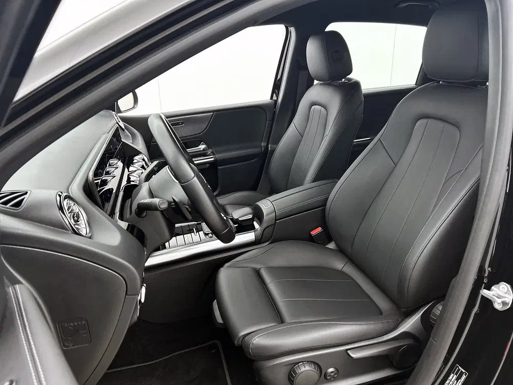 Mercedes-Benz B-Klasse 180 Business Solution Luxury uit 2021, foto 15