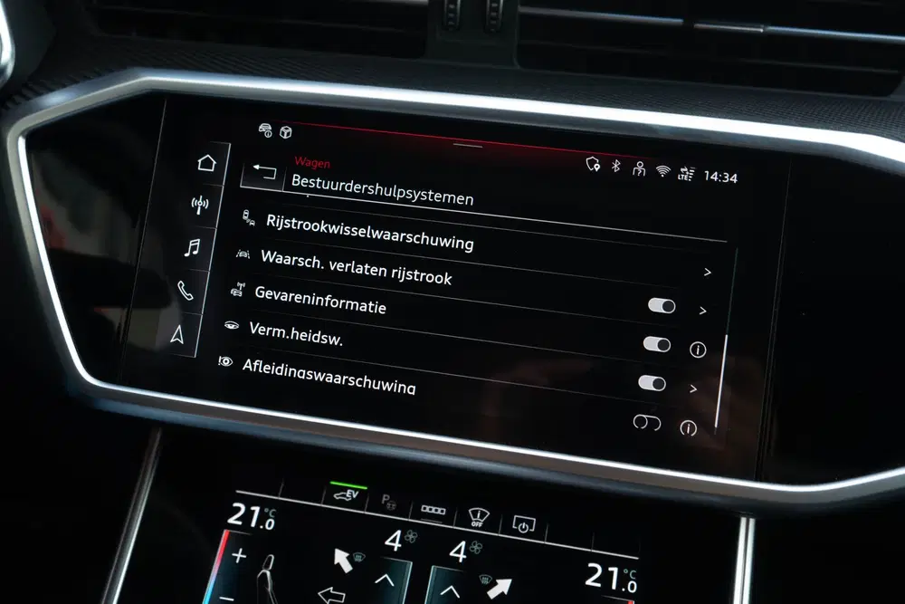 Audi A6 50 TFSI e Quattro uit 2024, foto 15