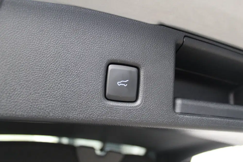 Ford Kuga 2.5 243 pk PHEV ST-Line X Maart 2026 uit 2026, foto 8