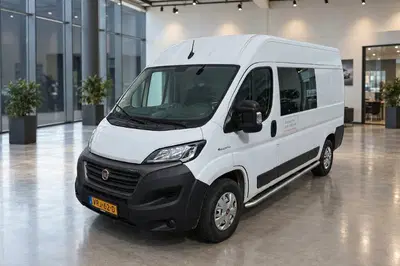 Fiat Ducato Audi A3 2022 uit 2022