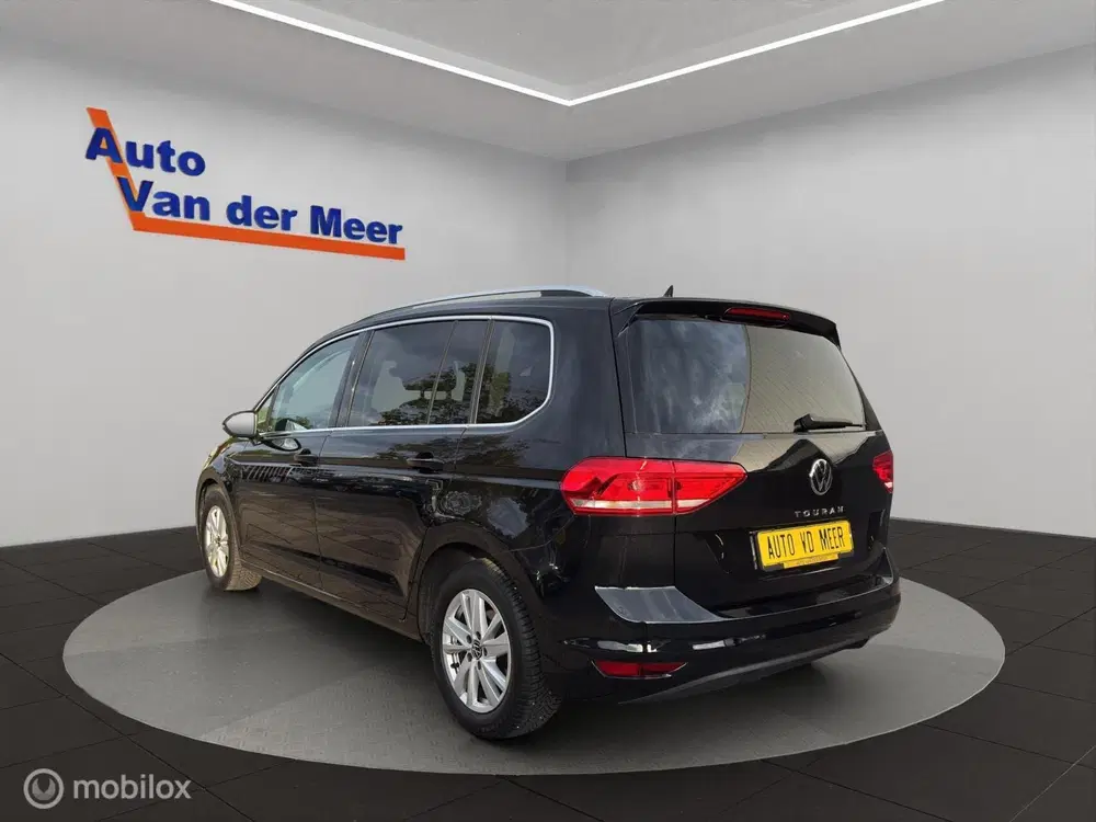 Volkswagen Touran 1.5 TSI Highline 7p All in prijs uit 2023, foto 3