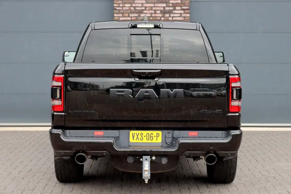 Dodge RAM 5.7 V8 4x4 Crew Cab Limited uit 2023, foto 15
