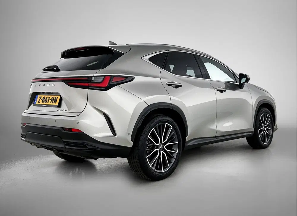 Lexus NX 350h AWD President Line uit 2024, foto 2