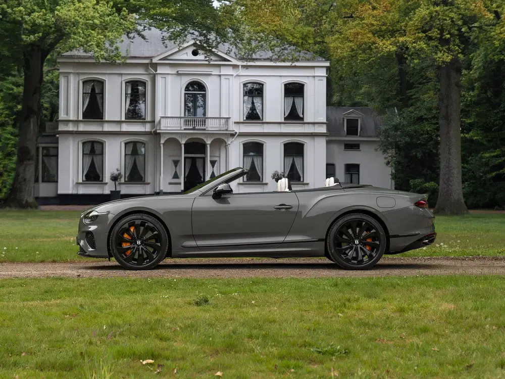 Bentley Continental GTC 4.0 V8 Hybrid uit 2026