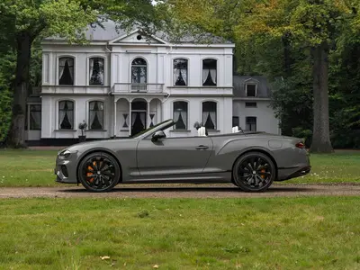 Bentley Continental GTC 4.0 V8 Hybrid uit 2026