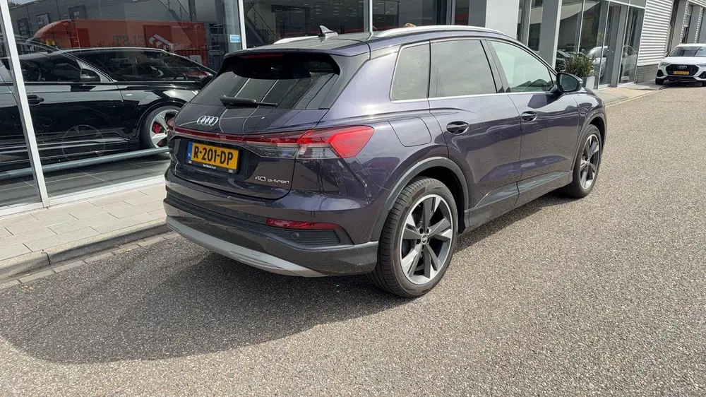 Audi Q4 e-tron 40 Launch edition Advanced 77 kWh 204 PK uit 2021, foto 6