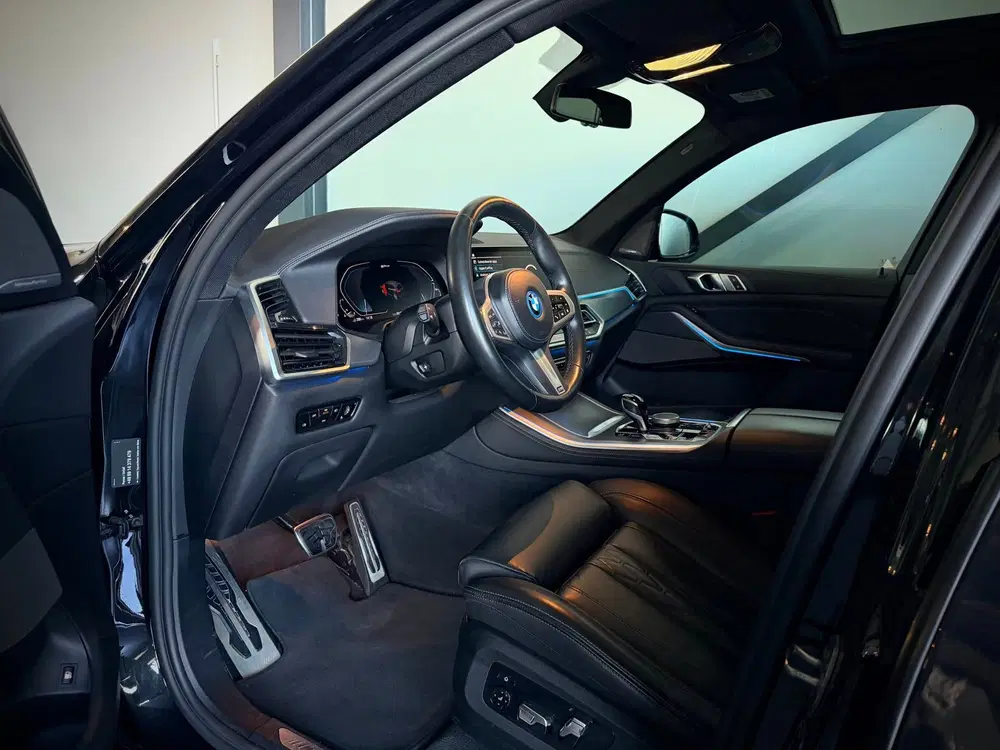 BMW X5 XDrive45e Comfort Stoel uit 2022, foto 2
