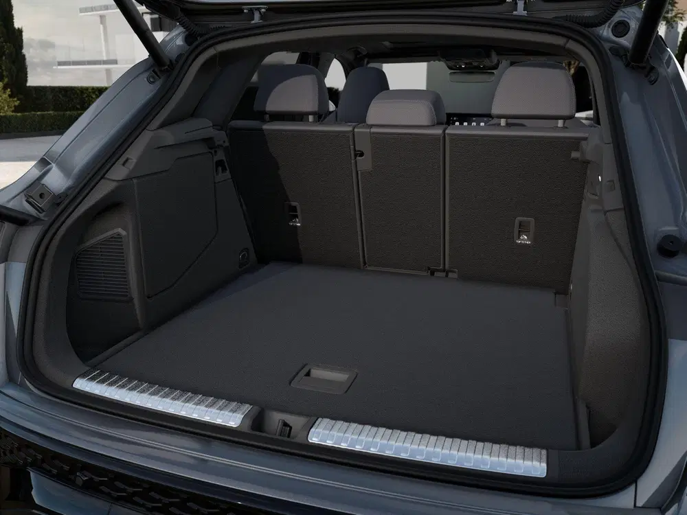 Audi Q3 1.5 e-hybrid 272pk S Edition uit 2026, foto 11